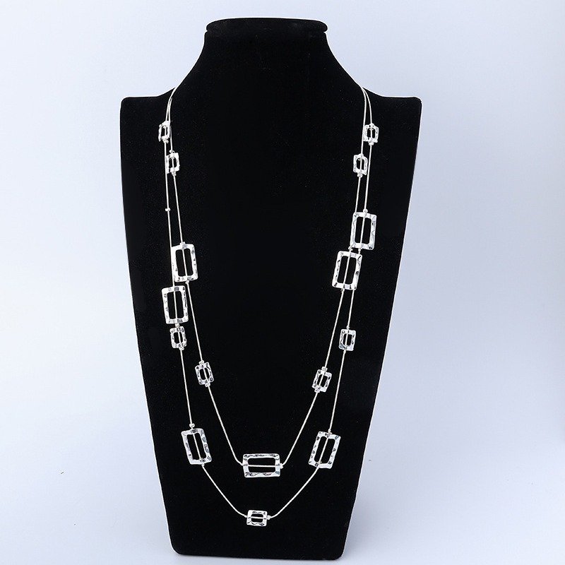 สร้อยคอโซ่ยาวหลายชั้น จี้ทรงสี - Layered Pendant Necklace Aesthetic บทวิจารณ์และราคา